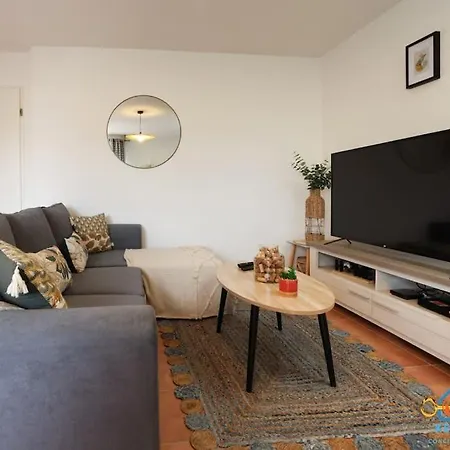 Superbe Nid Douillet Avec Terrasse, Double Parking *